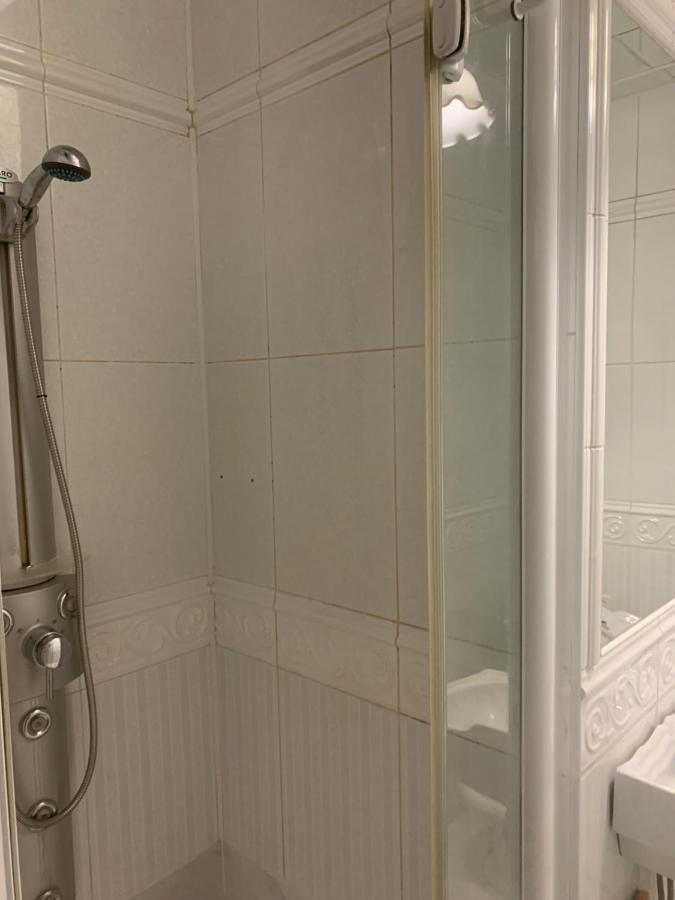 Центр. Вулиця Липова. 3 Кімнати Apartment Ternopil Ngoại thất bức ảnh